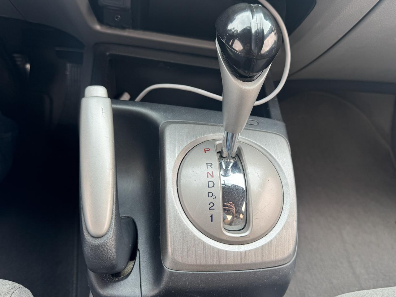 Honda Civic LX Coupe 5-Speed AT 2011