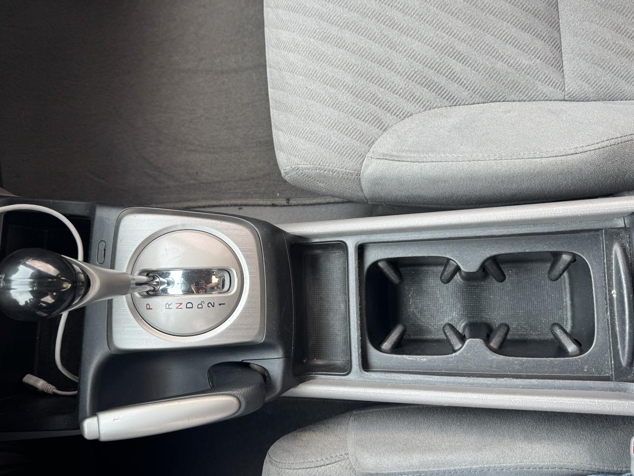 Honda Civic LX Coupe 5-Speed AT 2011