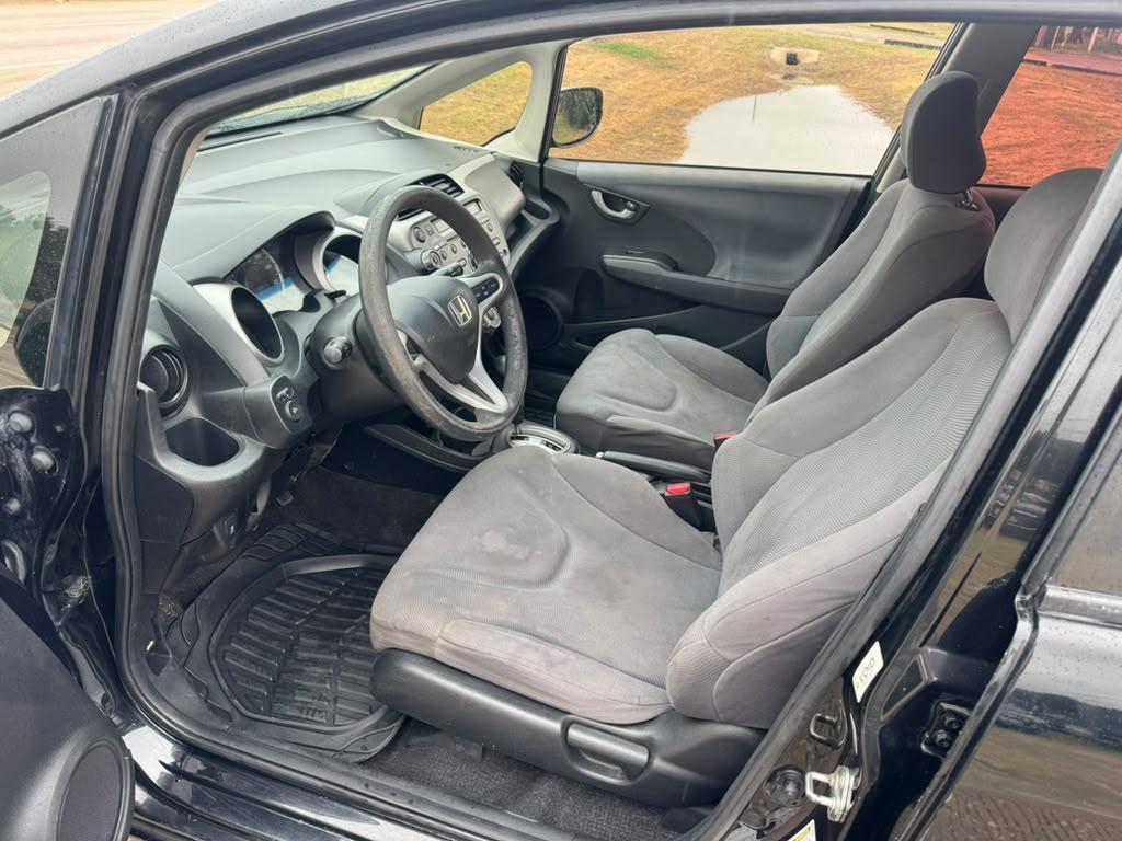 Honda Fit 5-Speed AT 2013
