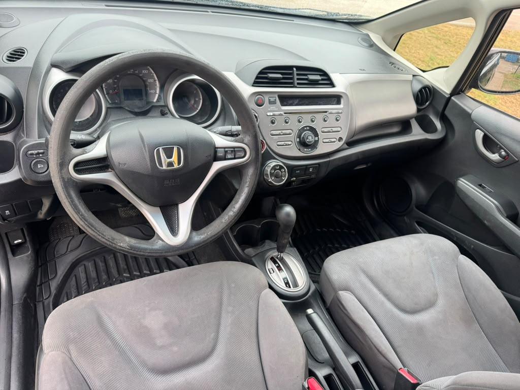 Honda Fit 5-Speed AT 2013