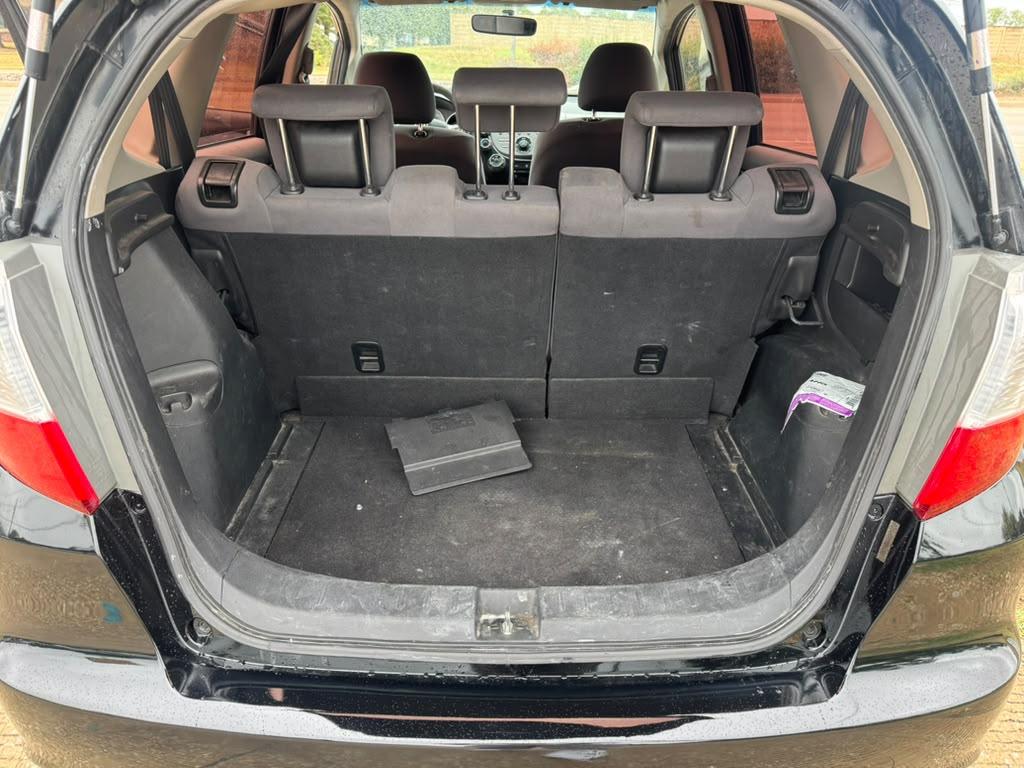 Honda Fit 5-Speed AT 2013