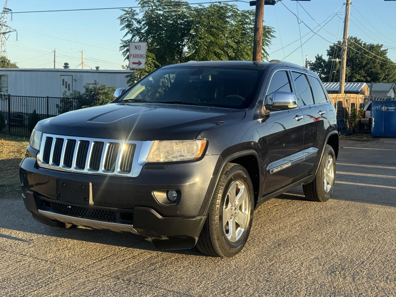 Jeep Grand Cherokee Limited 2WD 2013
