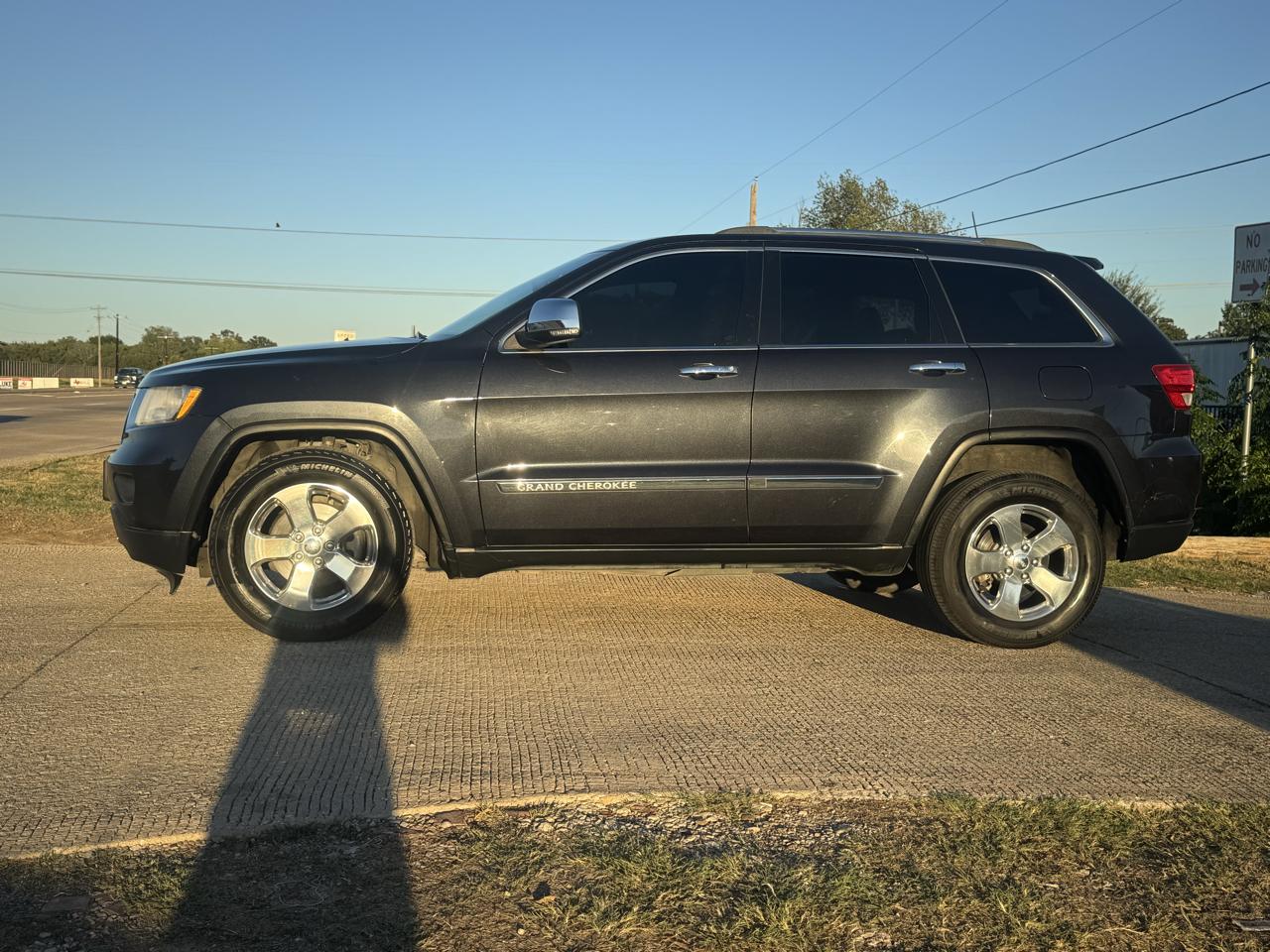 Jeep Grand Cherokee Limited 2WD 2013