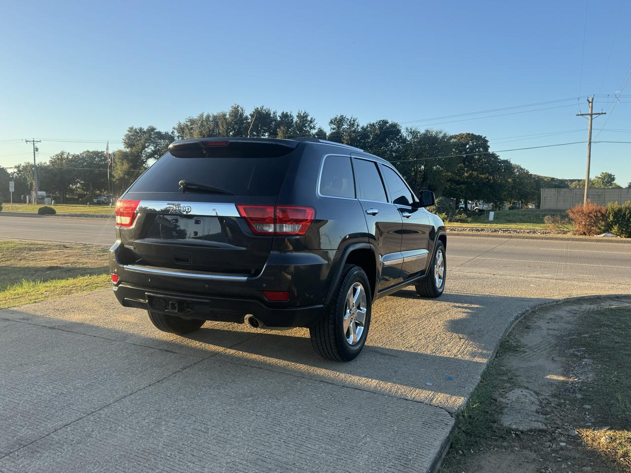 Jeep Grand Cherokee Limited 2WD 2013