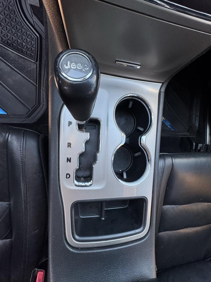 Jeep Grand Cherokee Limited 2WD 2013