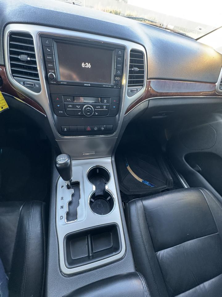 Jeep Grand Cherokee Limited 2WD 2013