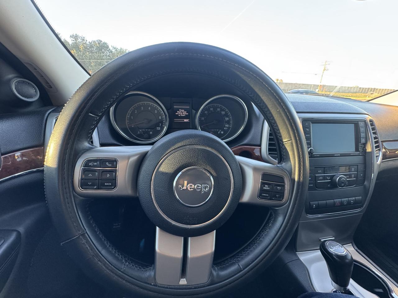 Jeep Grand Cherokee Limited 2WD 2013