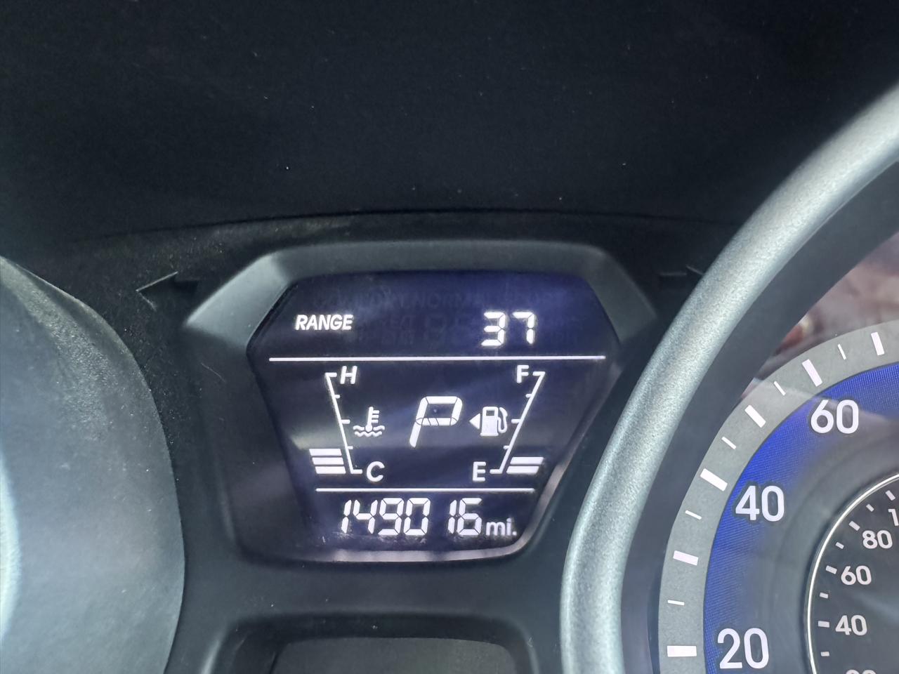 Hyundai Elantra SE 6AT 2016