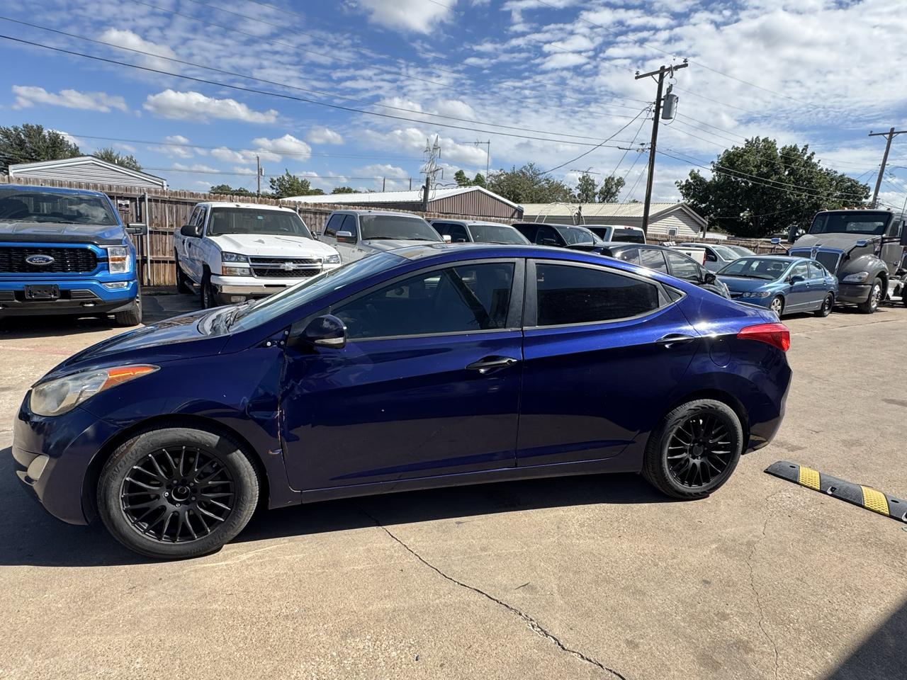 Hyundai Elantra Limited 2012