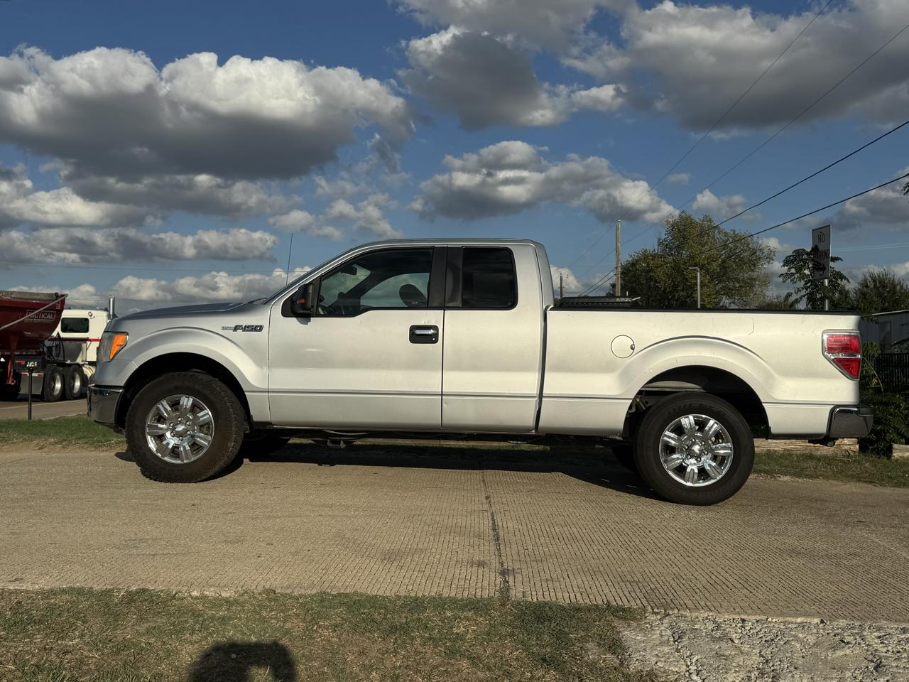 Ford F-150 FX2 SuperCab 6.5-ft. Bed 2WD 2012