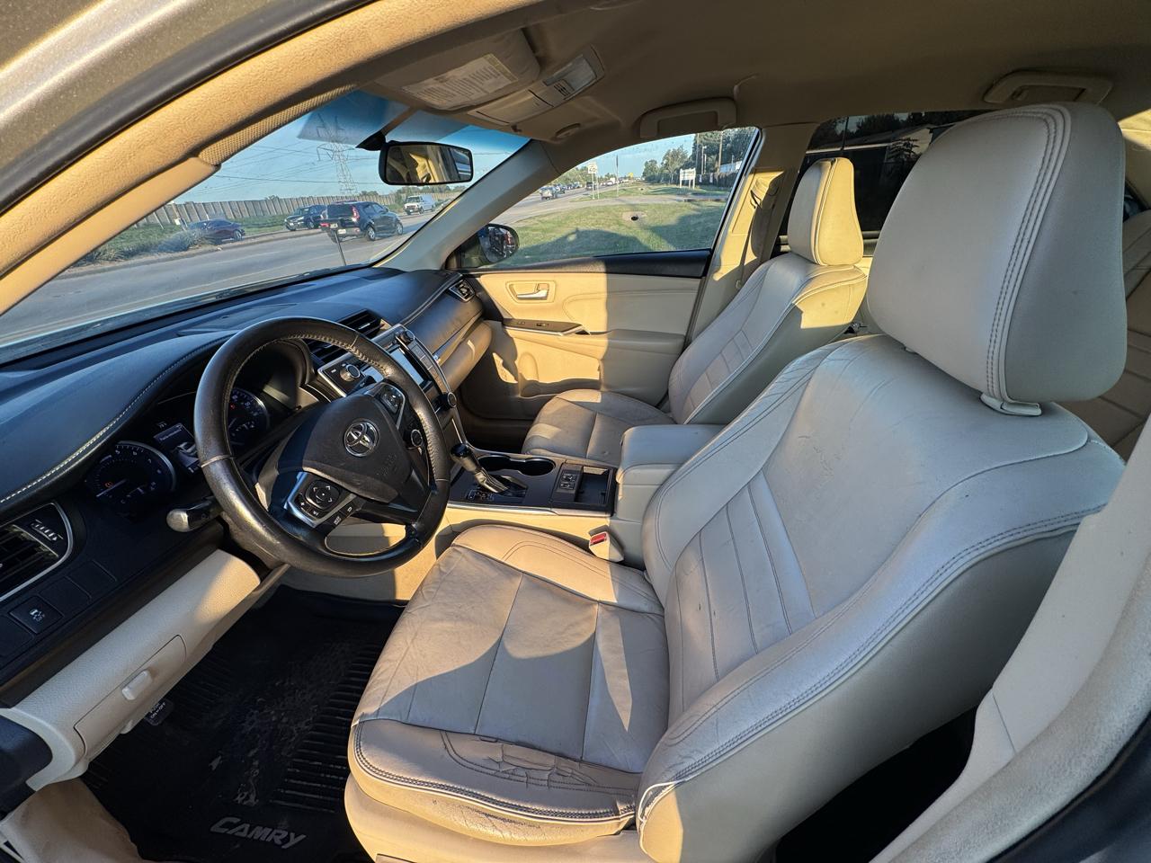 Toyota Camry SE 2017