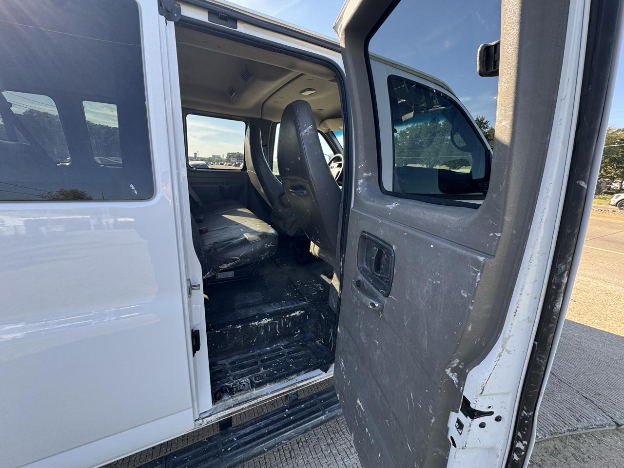 Chevrolet Express LS 3500 Extended 2015