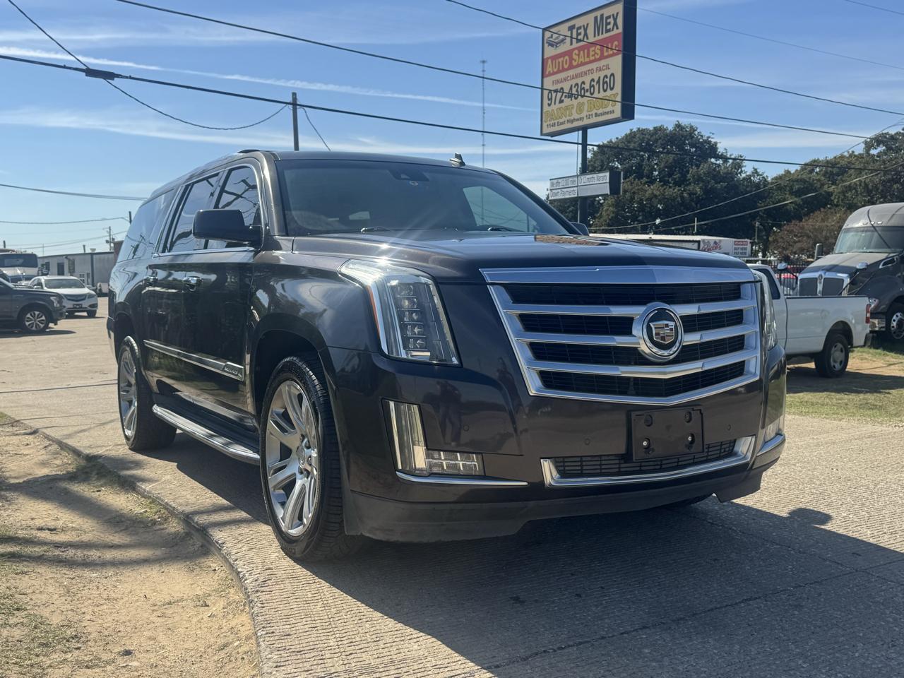 Cadillac Escalade ESV 2WD Luxury 2015