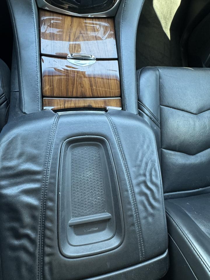 Cadillac Escalade ESV 2WD Luxury 2015