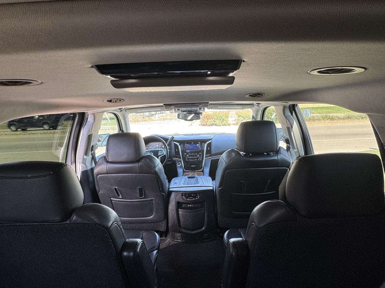 Cadillac Escalade ESV 2WD Luxury 2015