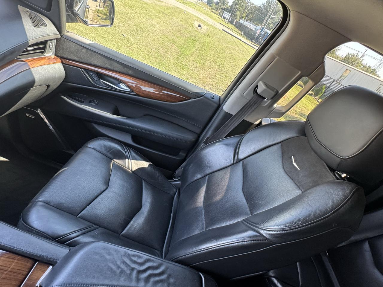 Cadillac Escalade ESV 2WD Luxury 2015