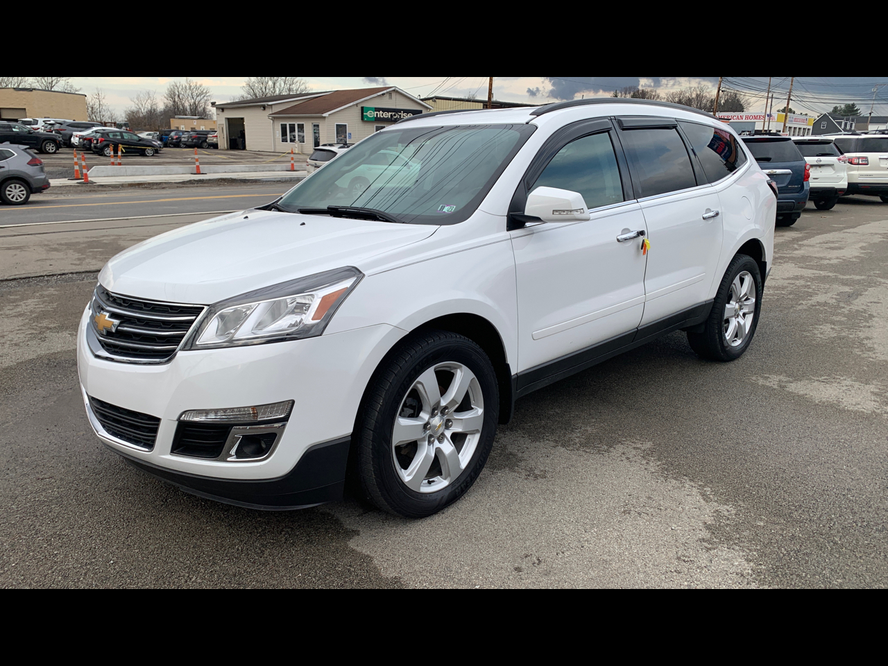 Used 2017 Chevrolet Traverse AWD 4dr LT w/1LT for Sale in WV