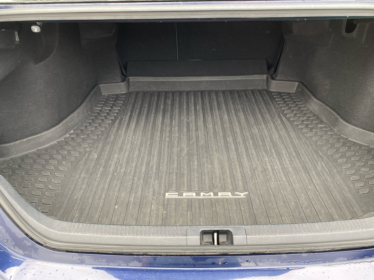 Toyota Camry SE Auto AWD (Natl) 2021