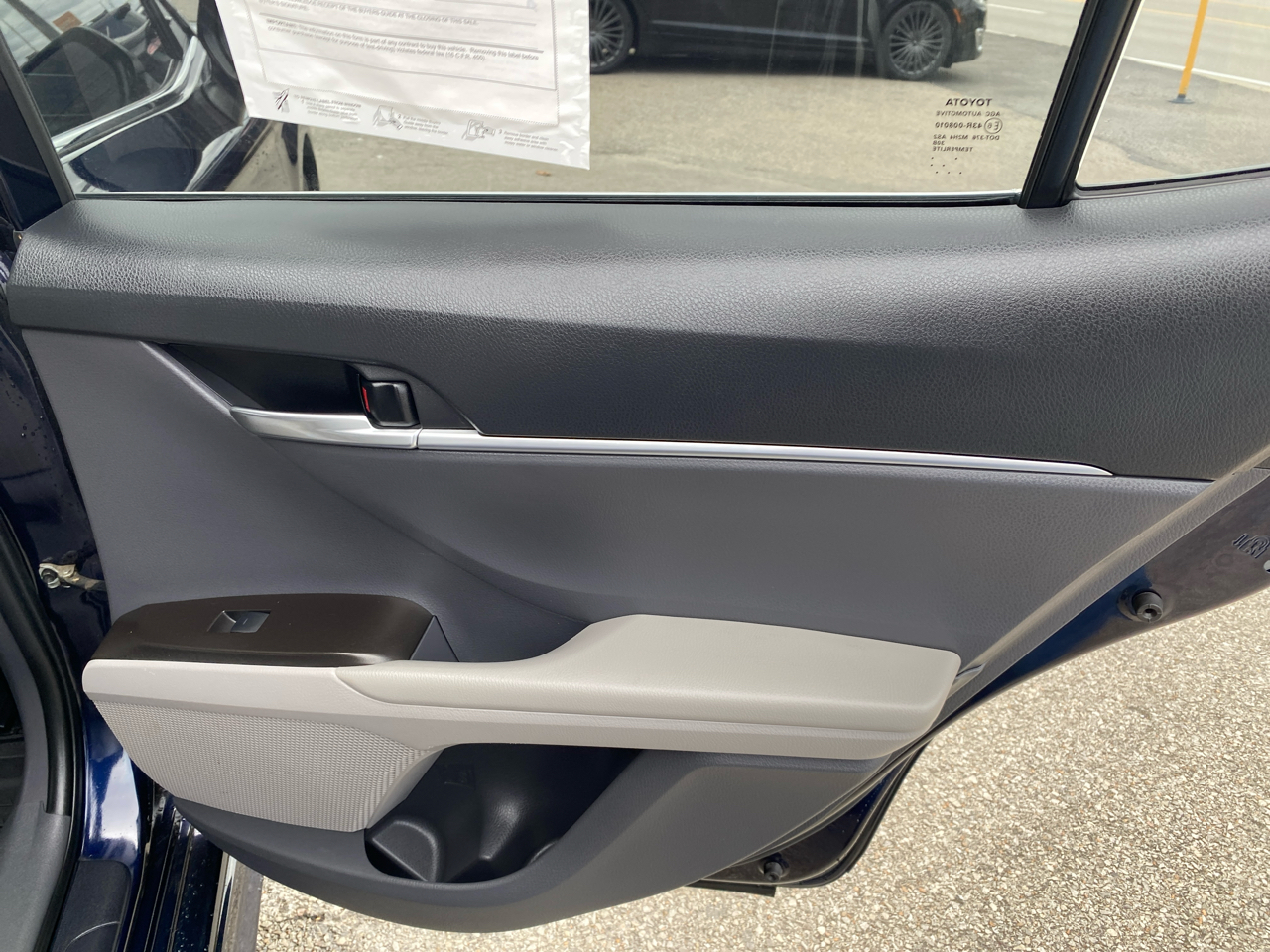 Toyota Camry SE Auto AWD (Natl) 2021