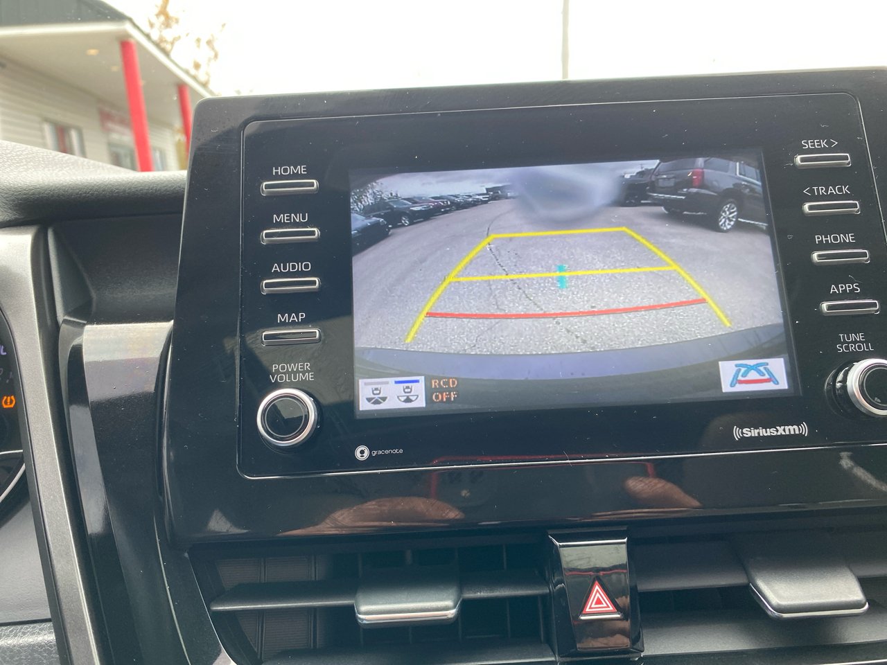 Toyota Camry SE Auto AWD (Natl) 2021