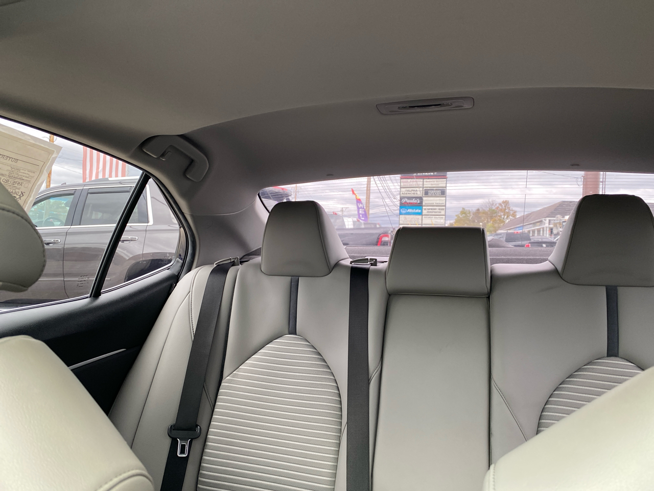 Toyota Camry SE Auto AWD (Natl) 2021