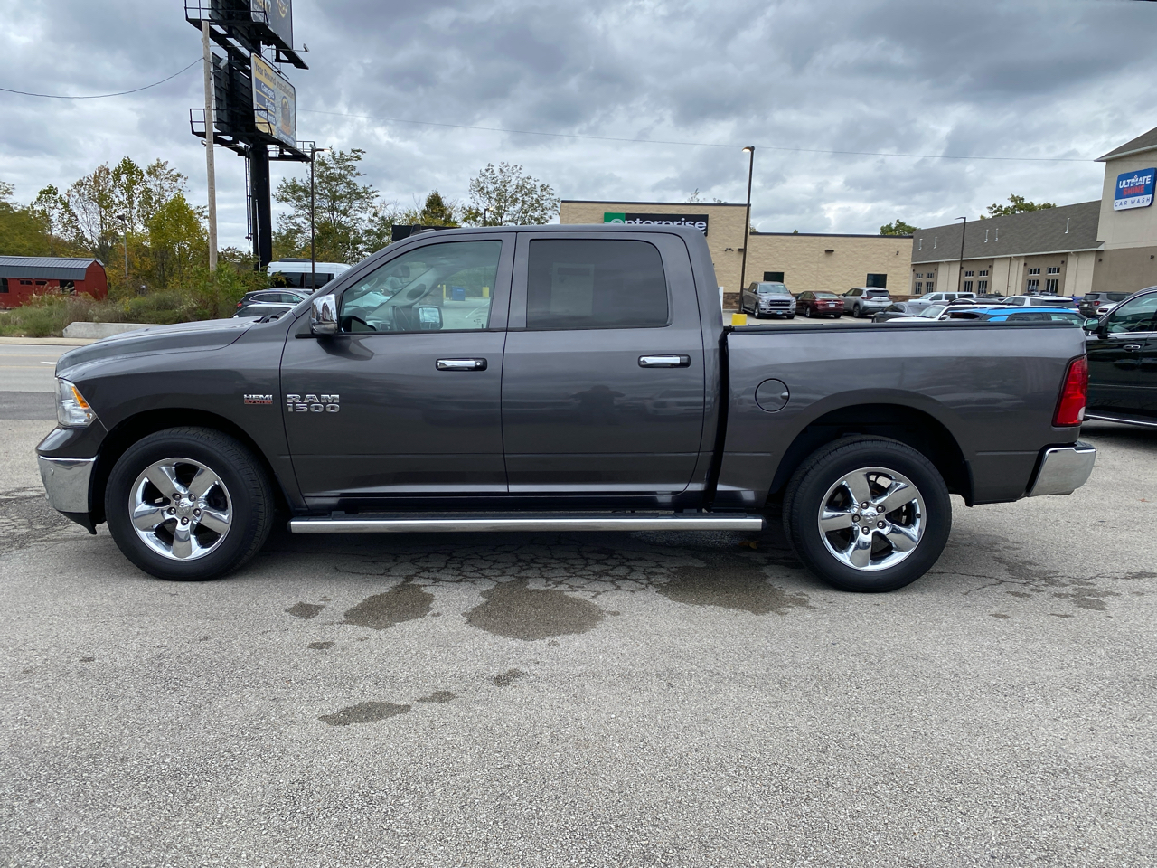 RAM 1500 4WD Crew Cab 140.5" Big Horn 2016