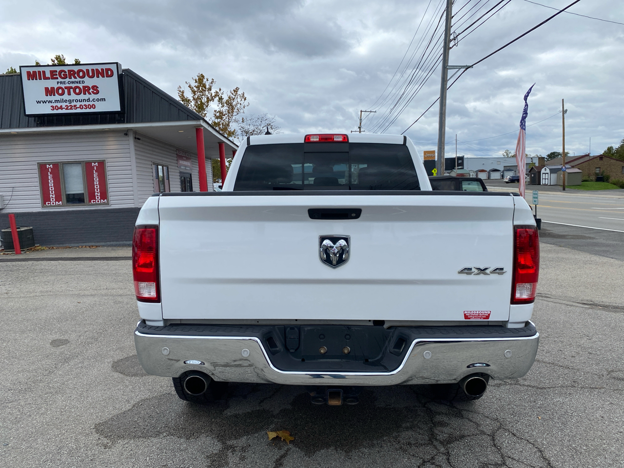 RAM 1500 Big Horn 4x4 Crew Cab 5'7" Box 2018