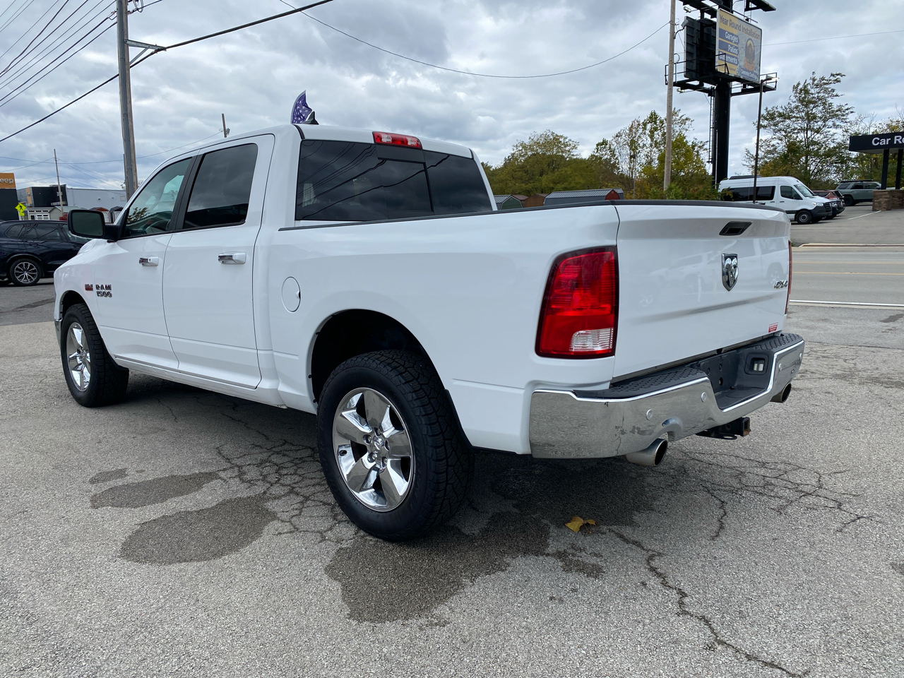 RAM 1500 Big Horn 4x4 Crew Cab 5'7" Box 2018