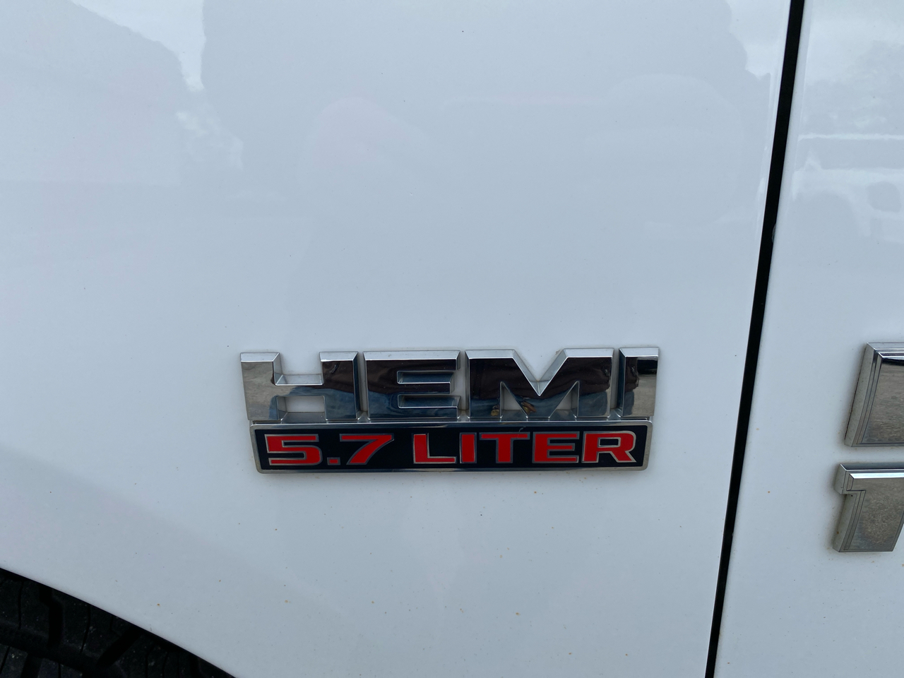 RAM 1500 Big Horn 4x4 Crew Cab 5'7" Box 2018