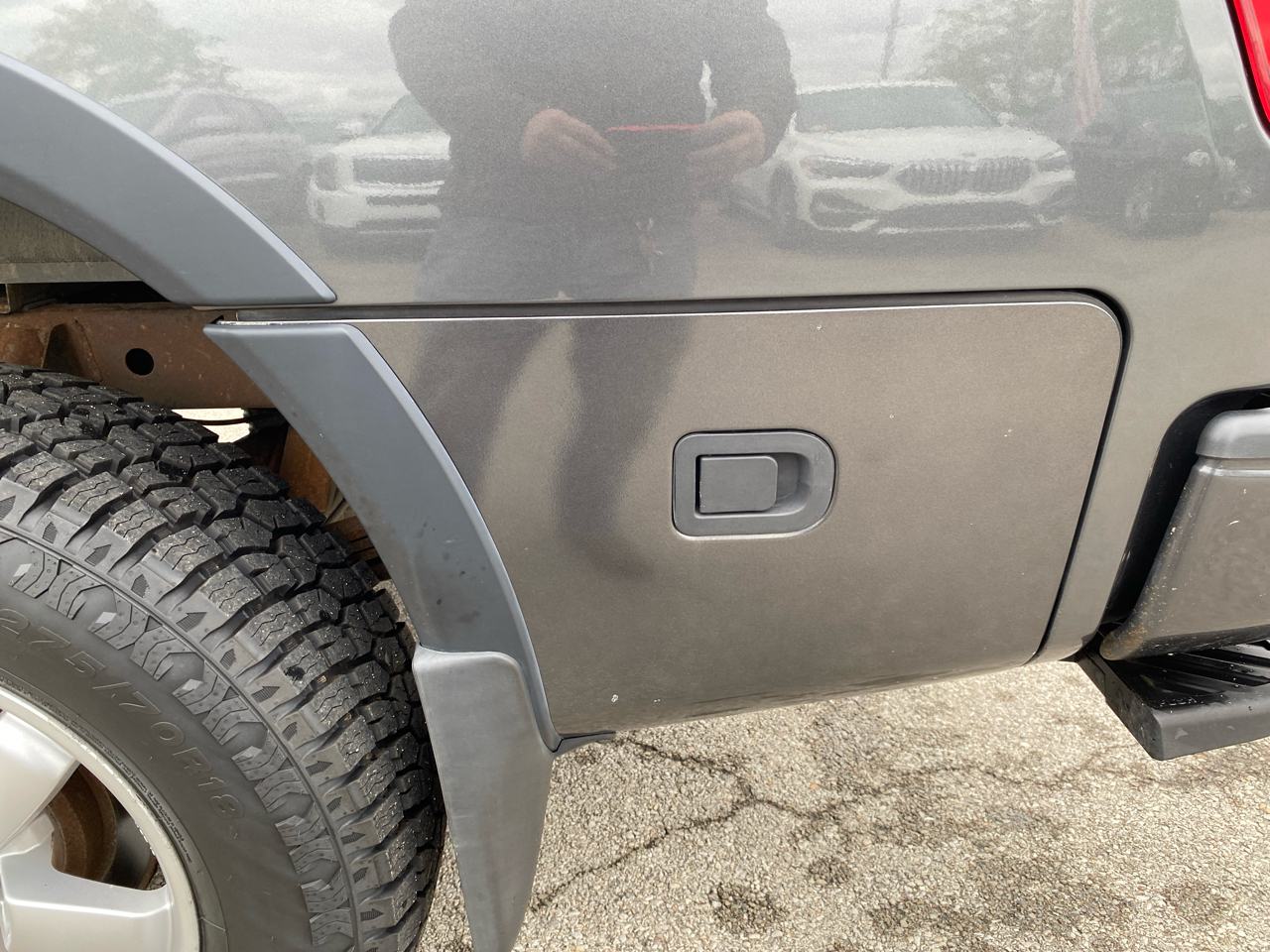 Nissan Titan 4WD Crew Cab SWB PRO-4X 2012
