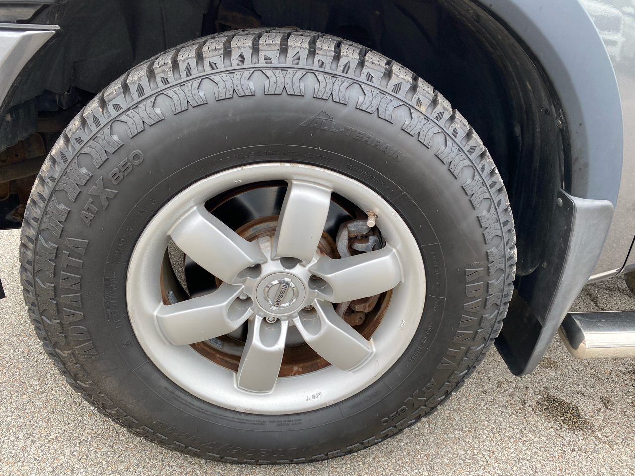 Nissan Titan 4WD Crew Cab SWB PRO-4X 2012