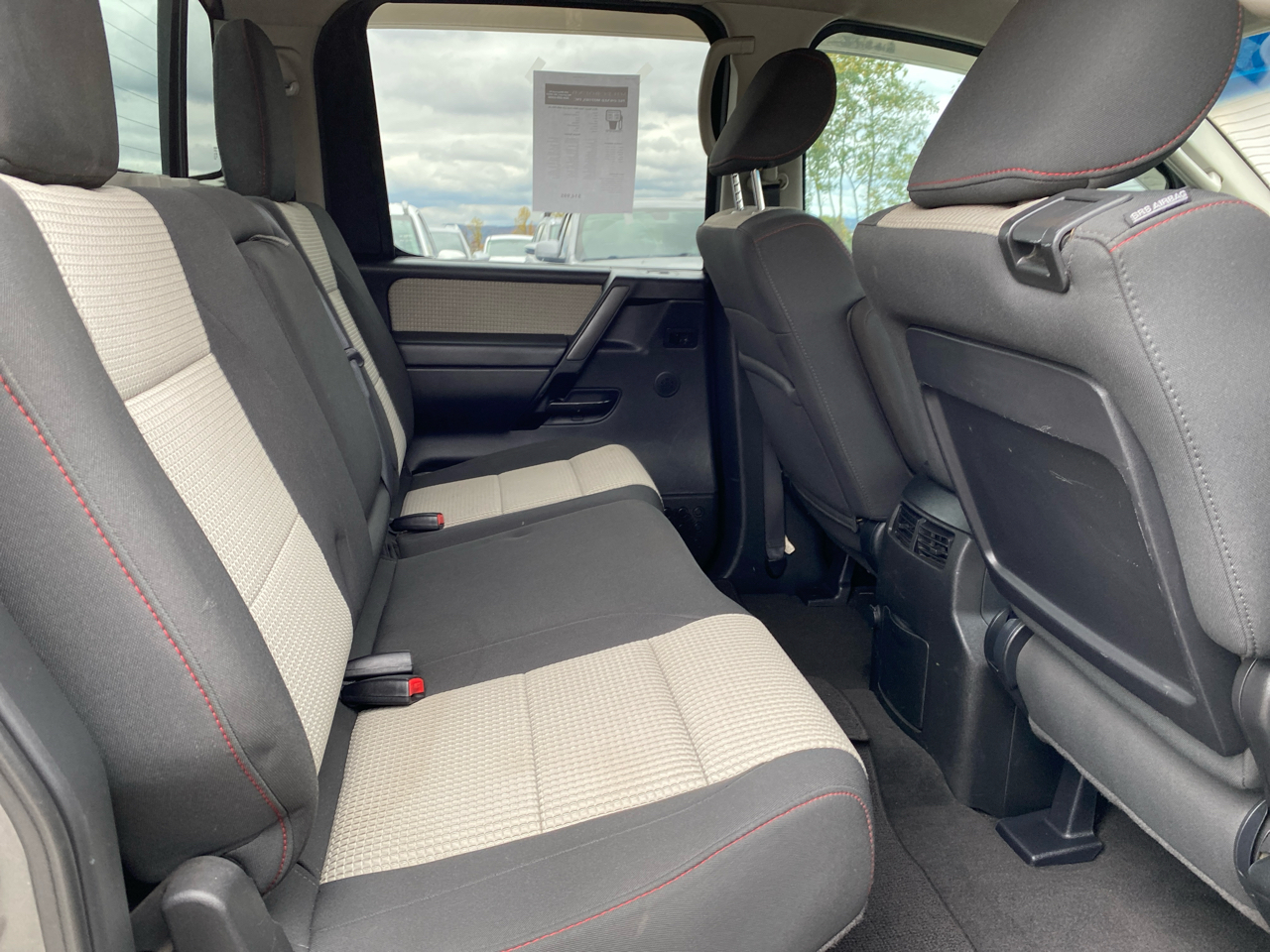 Nissan Titan 4WD Crew Cab SWB PRO-4X 2012