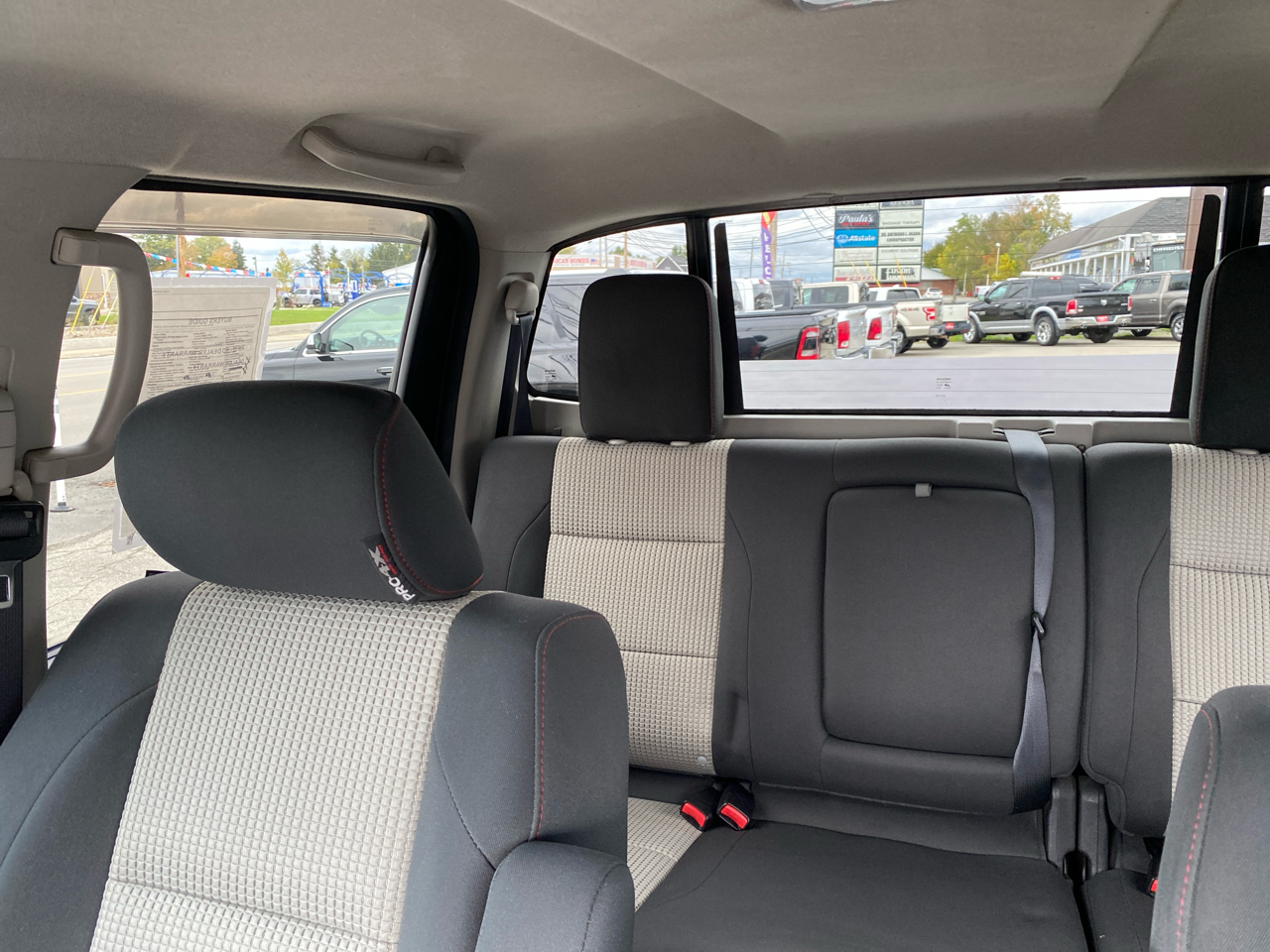 Nissan Titan 4WD Crew Cab SWB PRO-4X 2012