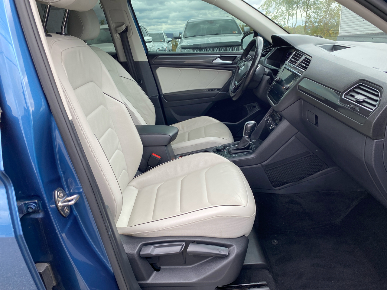 Volkswagen Tiguan 2.0T SEL Premium 4MOTION 2018