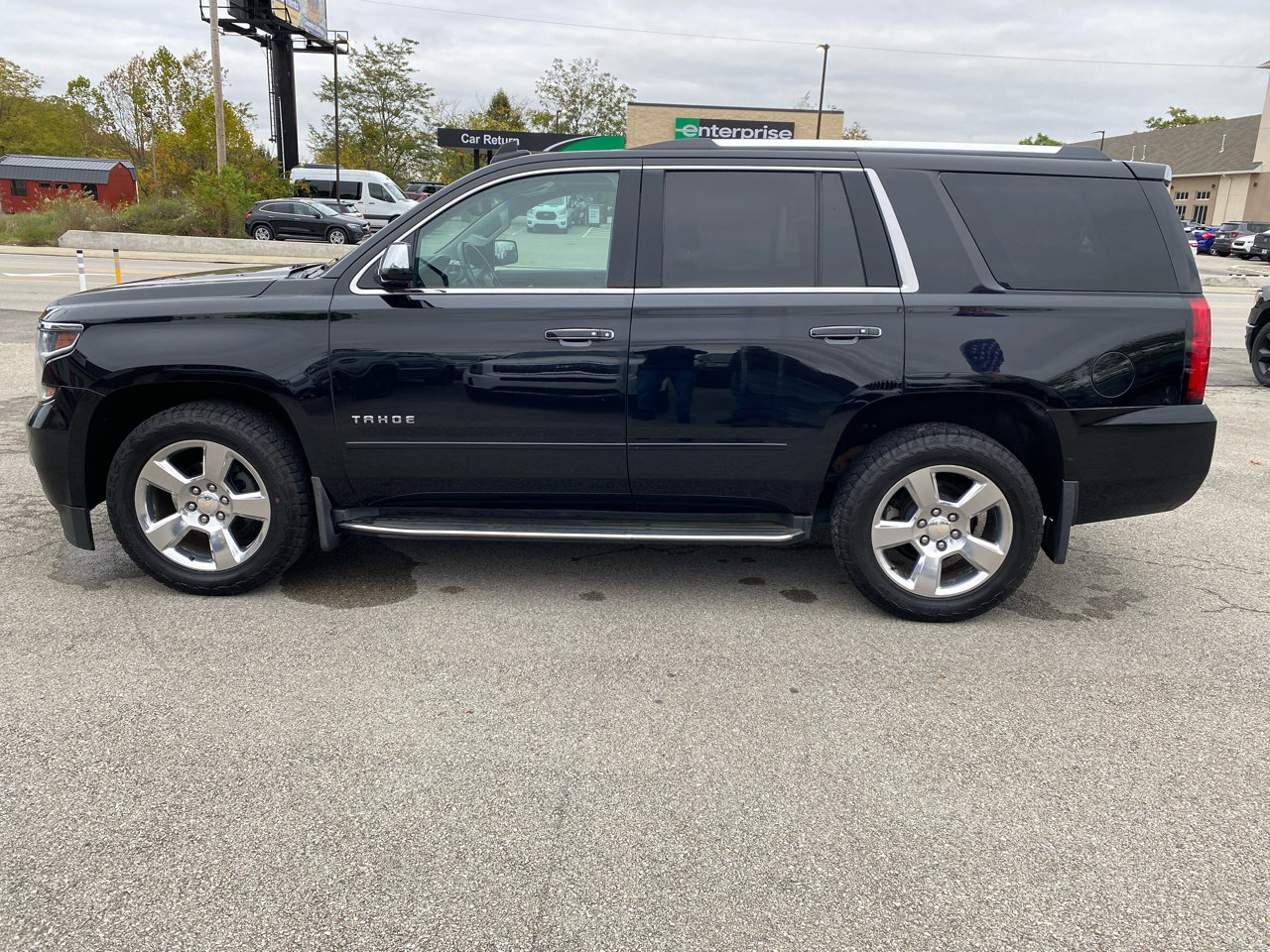 Chevrolet Tahoe 4WD 4dr Premier 2017