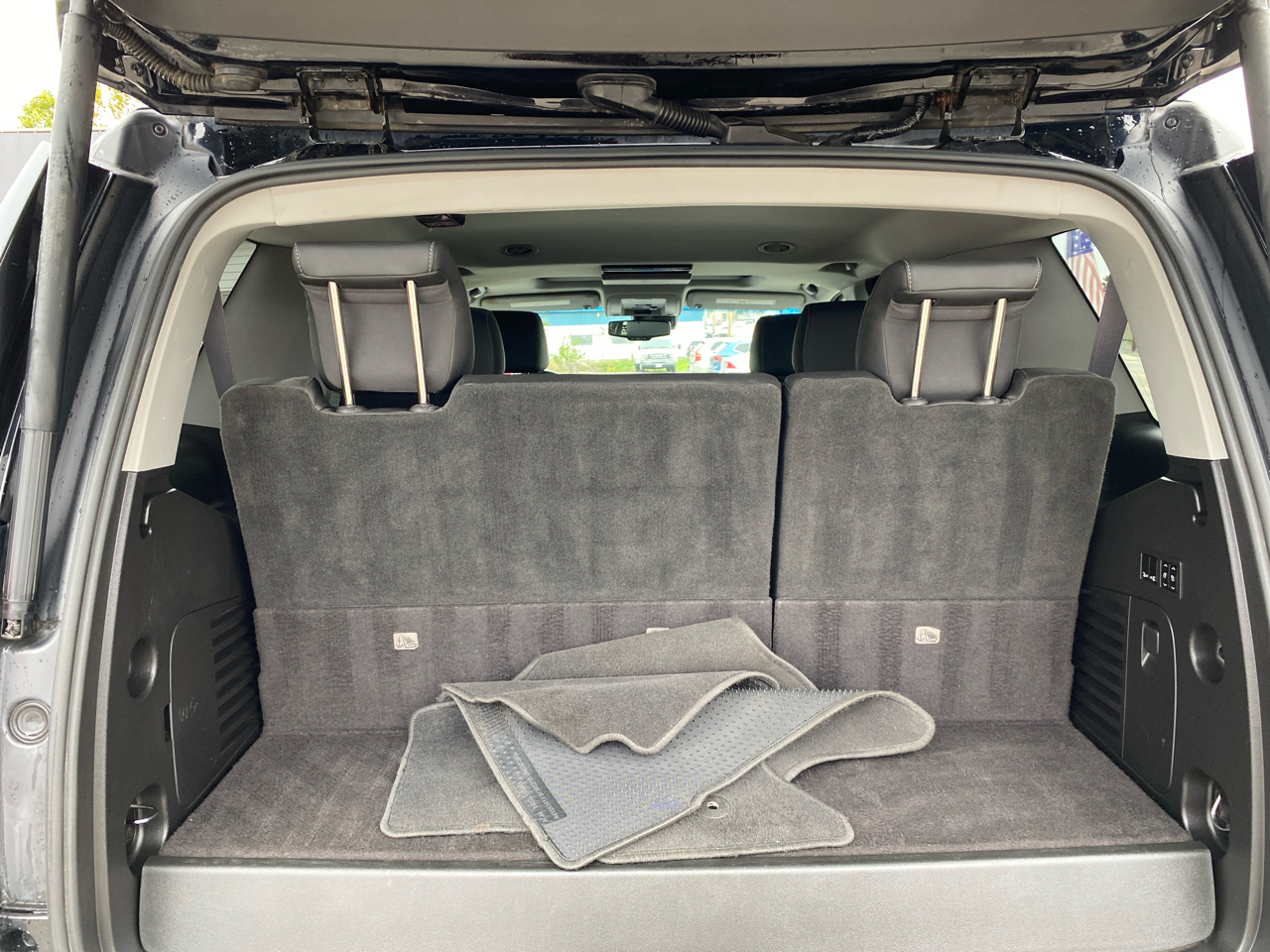 Chevrolet Tahoe 4WD 4dr Premier 2017