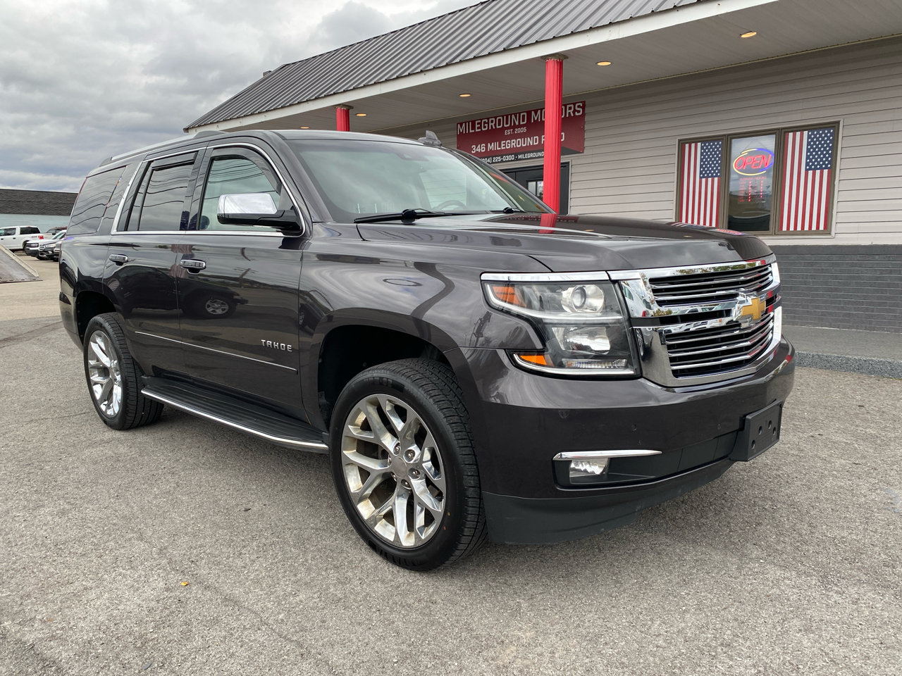 Chevrolet Tahoe 4WD 4dr Premier 2018