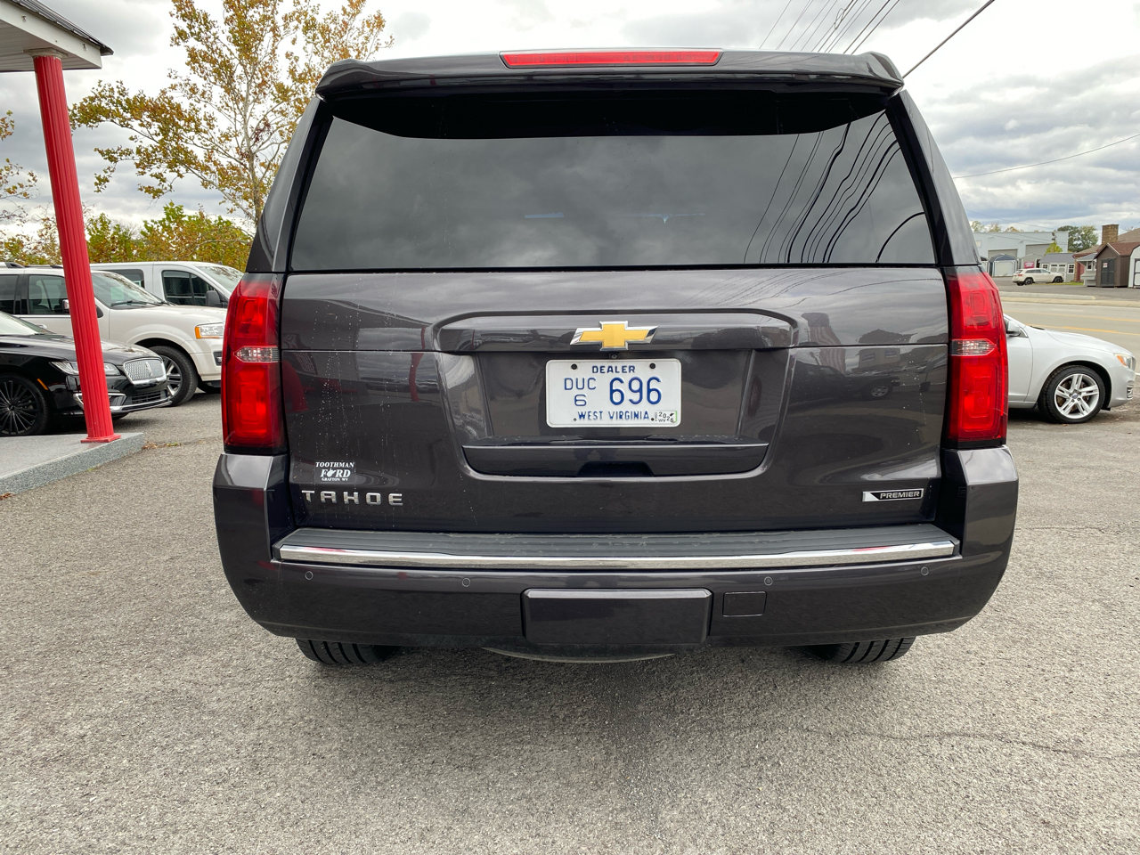 Chevrolet Tahoe 4WD 4dr Premier 2018