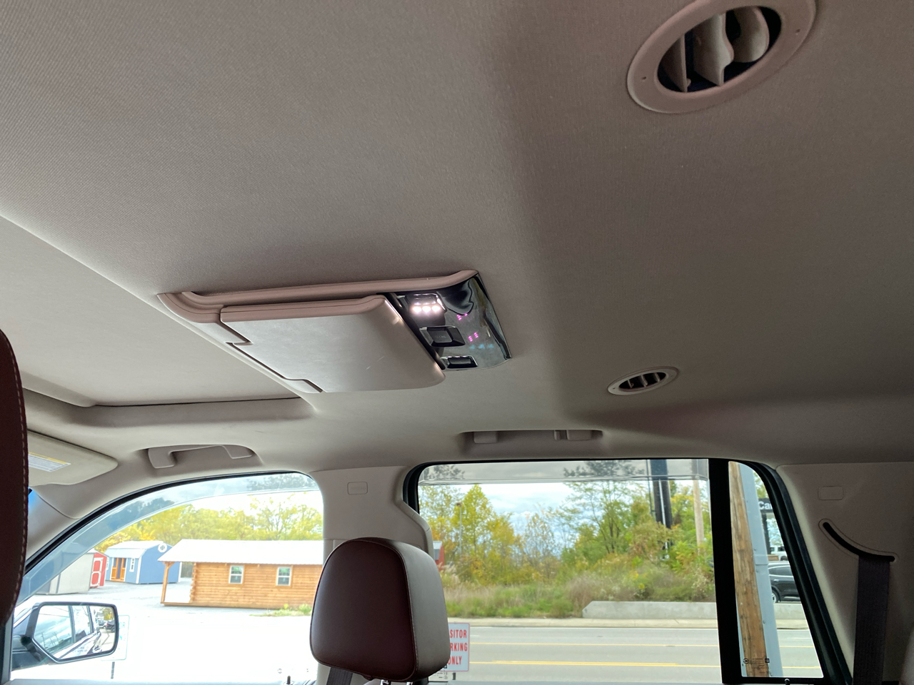 Chevrolet Tahoe 4WD 4dr Premier 2018