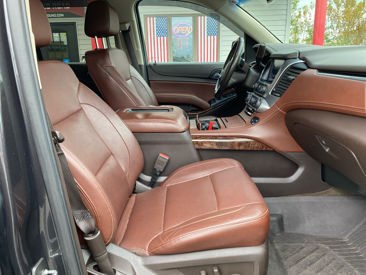 Chevrolet Tahoe 4WD 4dr Premier 2018