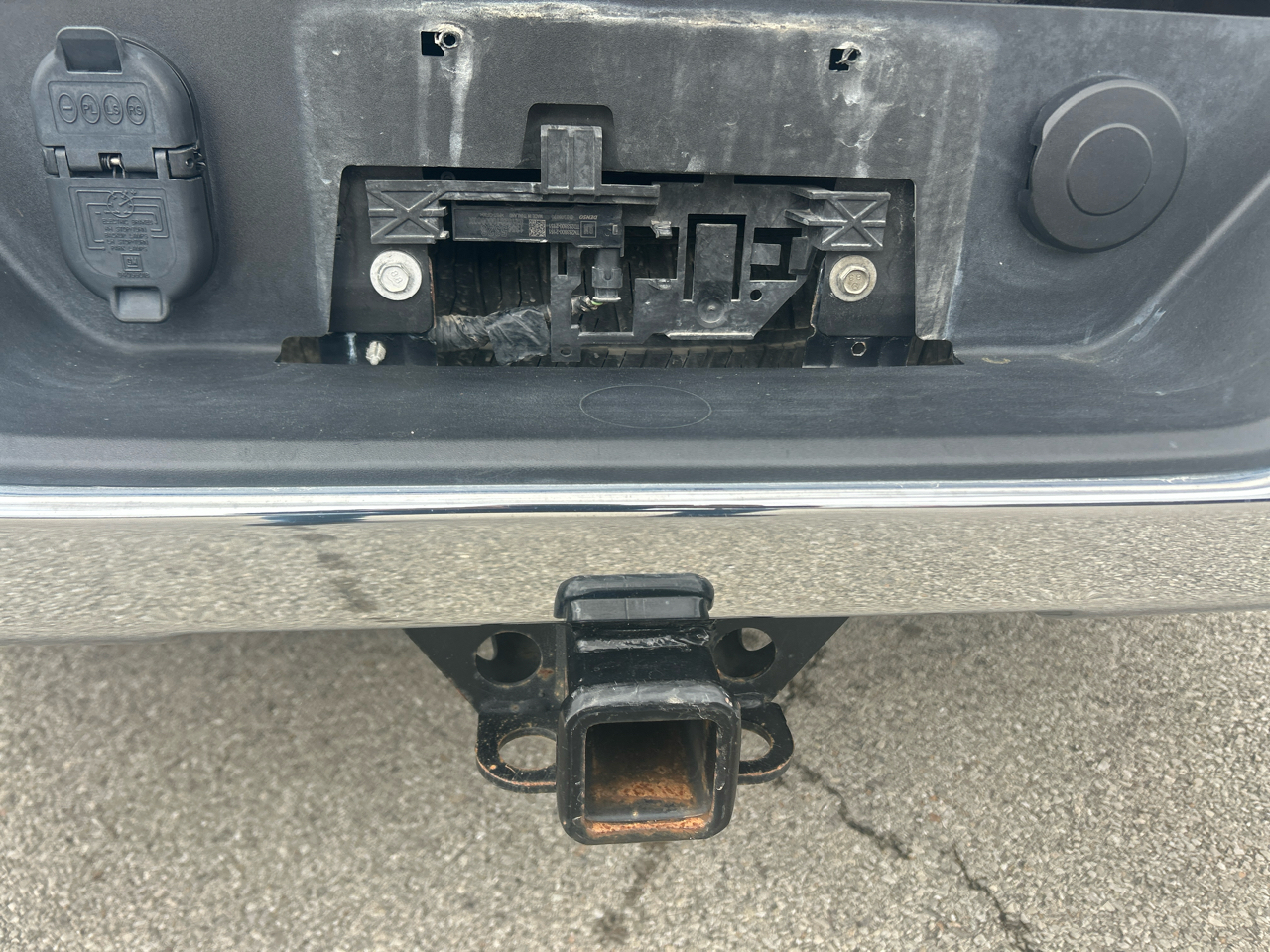 GMC Sierra 1500 4WD Crew Cab 147" SLT 2024