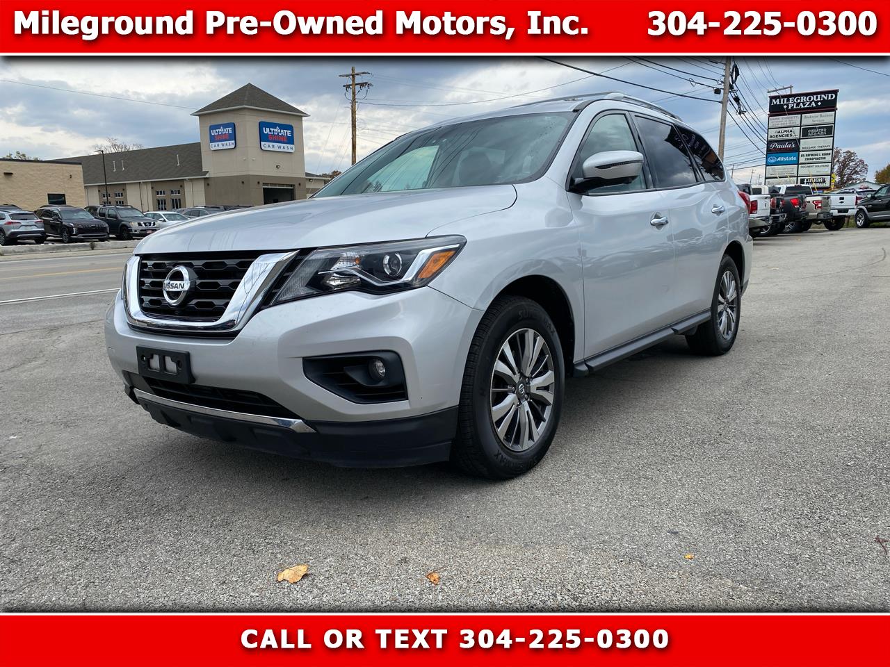 2019 Nissan Pathfinder 4x4 SL