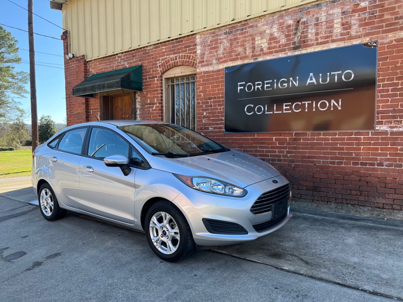 2016 Ford Fiesta SE Sedan