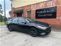 2022 Hyundai Elantra 
