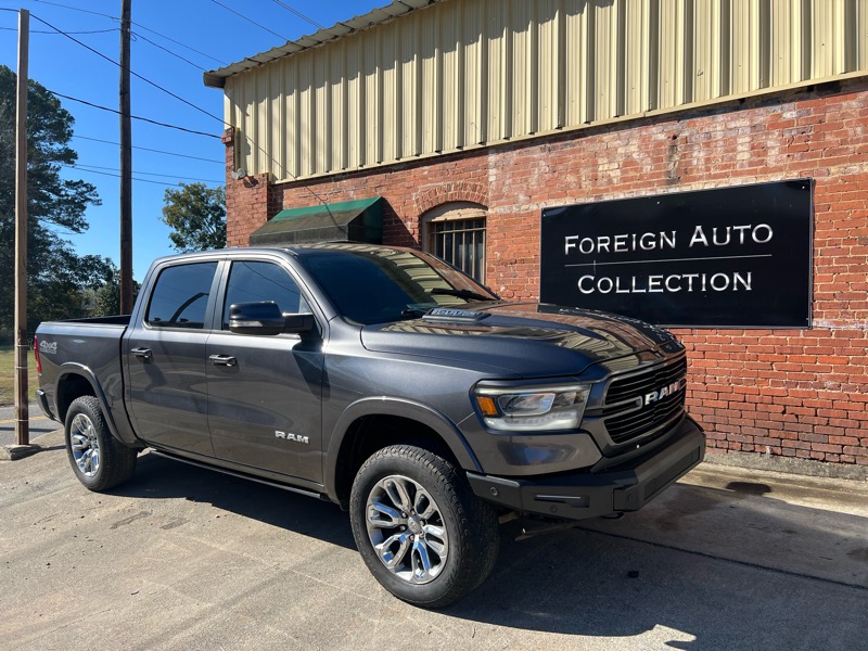 2019 RAM 1500 Laramie Crew Cab SWB 4WD