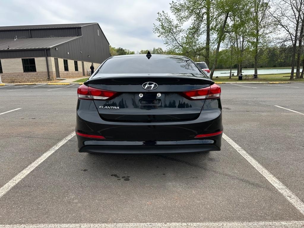 Hyundai Elantra Limited 2018
