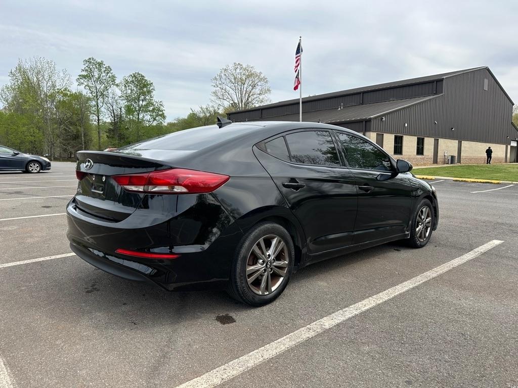 Hyundai Elantra Limited 2018