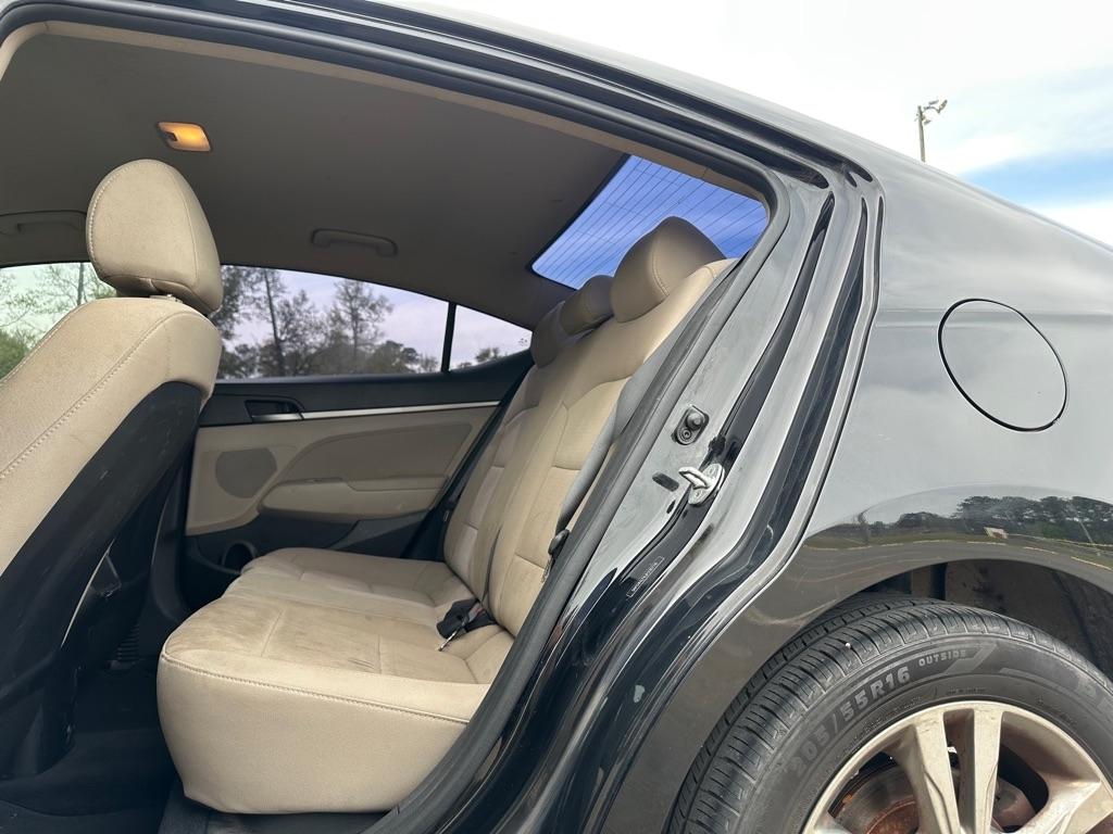 Hyundai Elantra Limited 2018