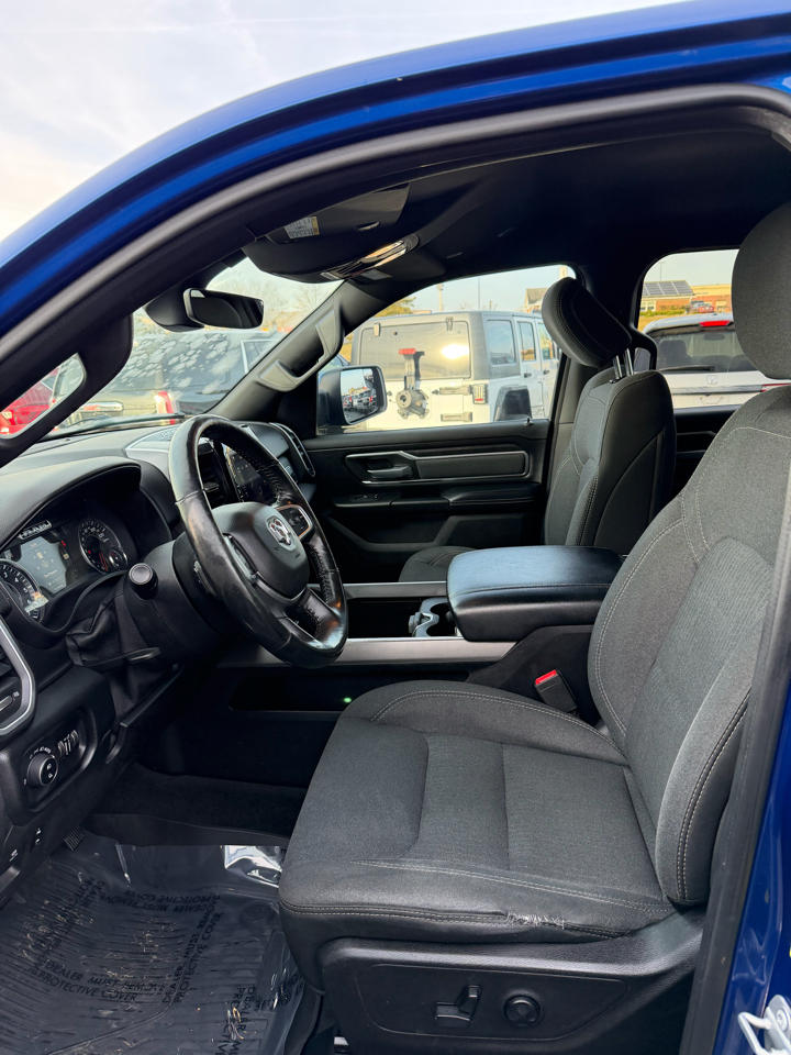 RAM 1500 Big Horn Quad Cab 4WD SWB 2019