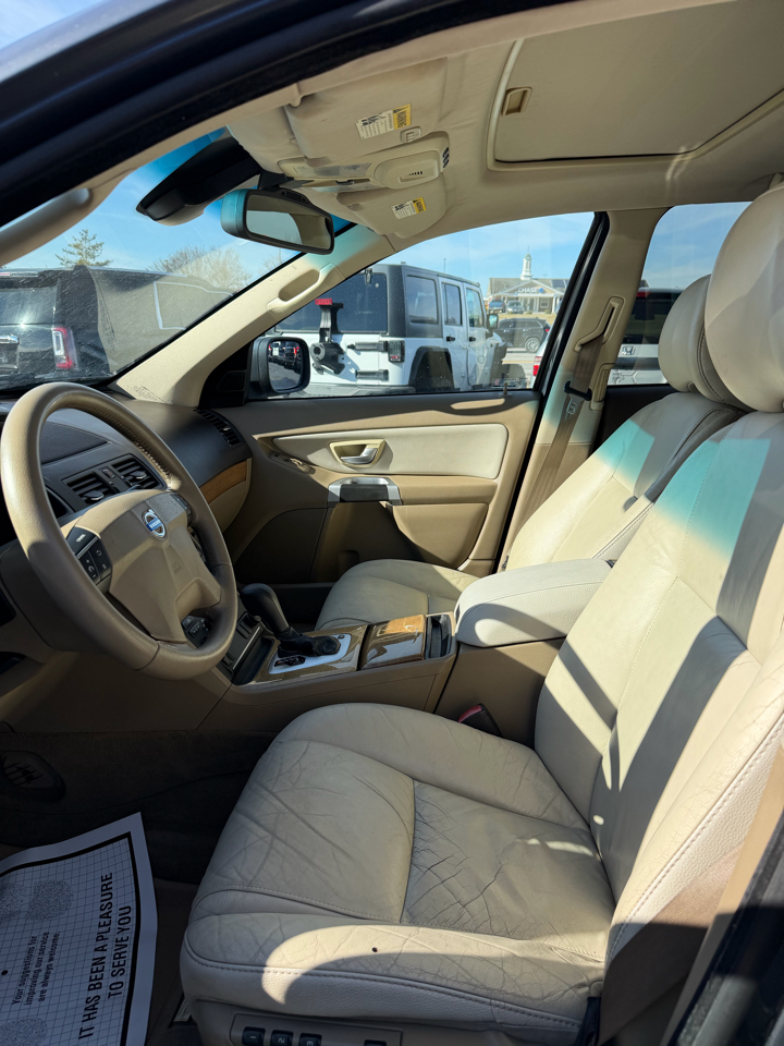 Volvo XC90  2008